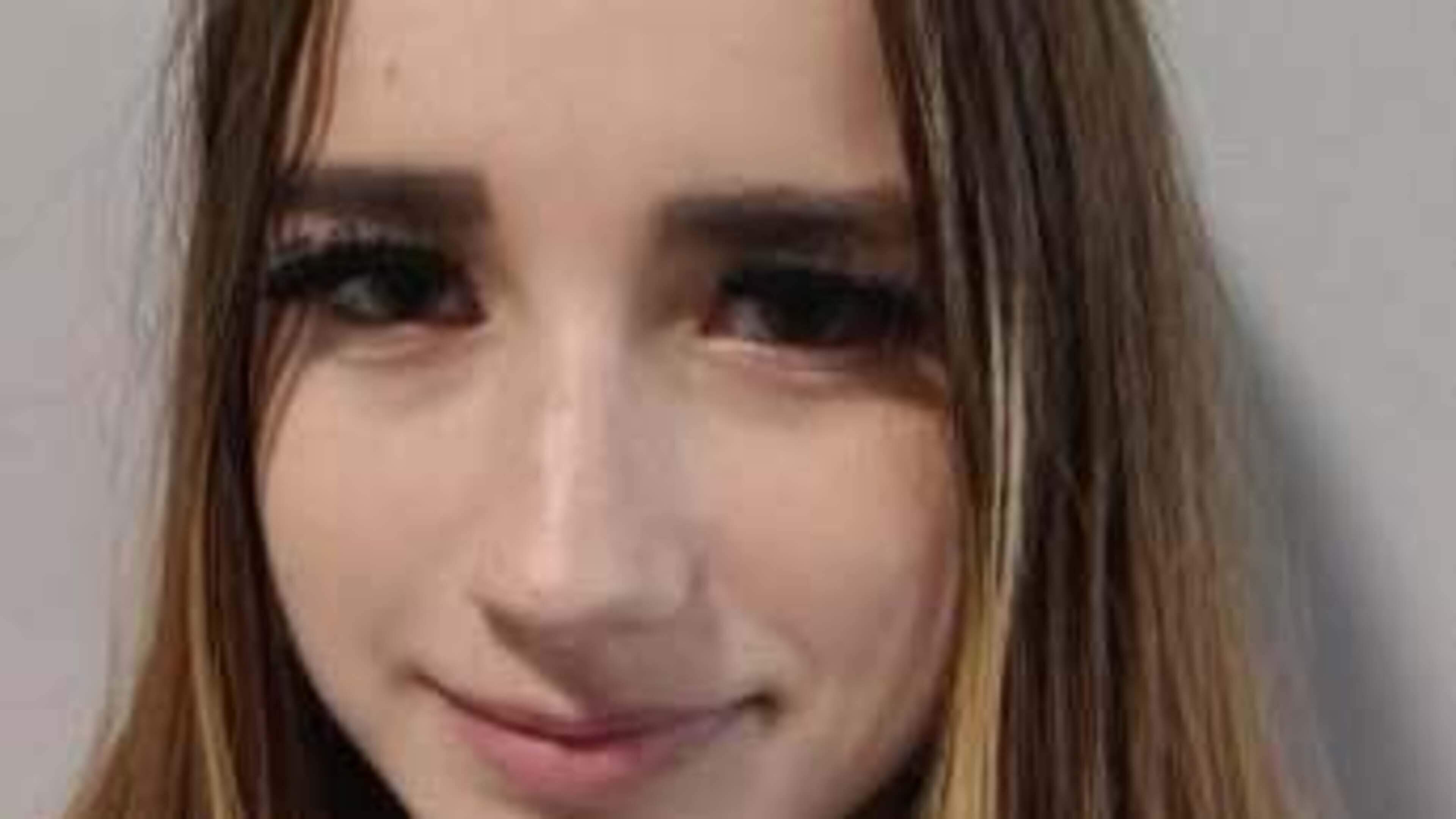 Gardaí issue urgent appeal for information on missing Laois teen (15) amid concerns for her welfare